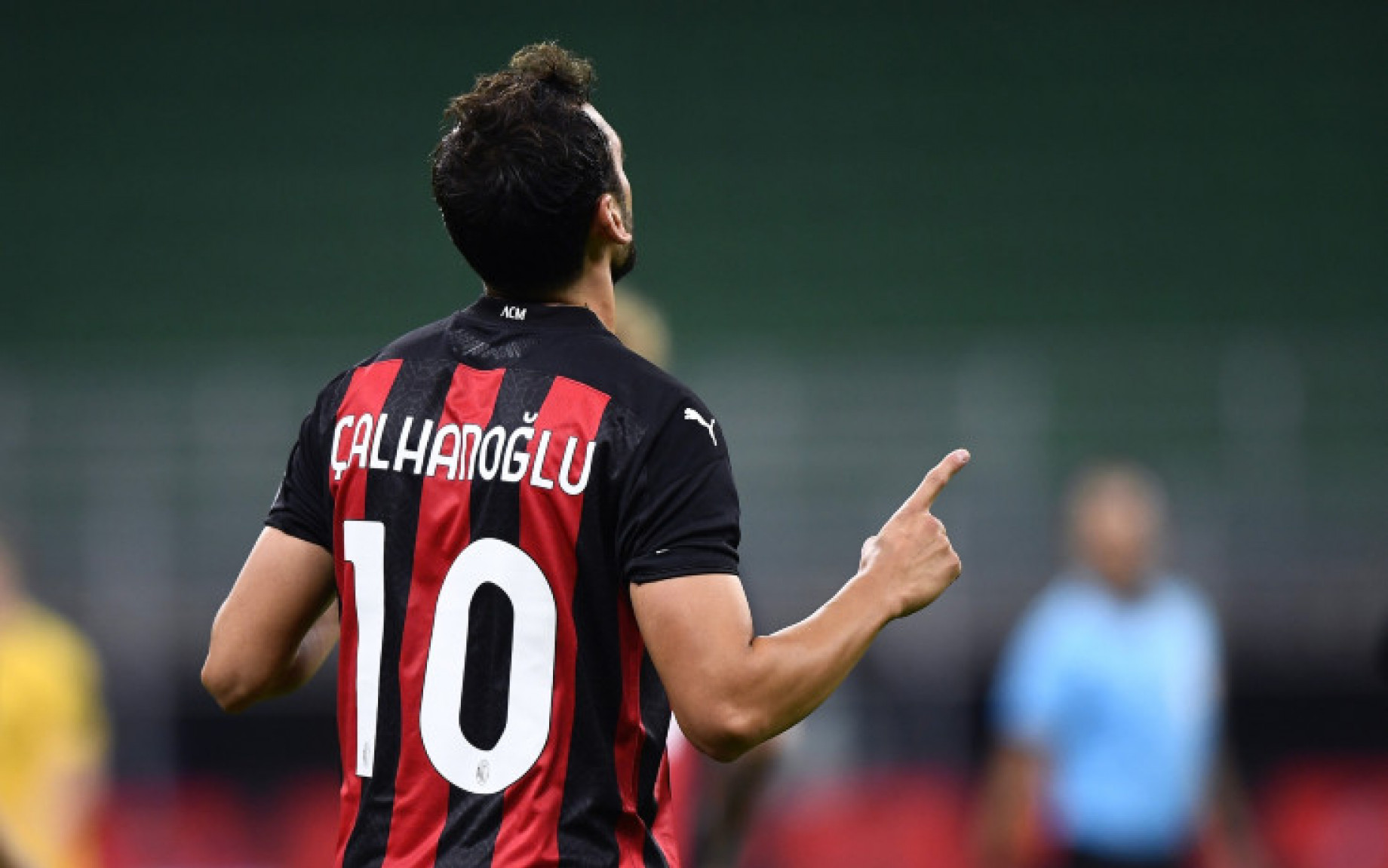 Calhanoglu x gallery scadenza.jpg