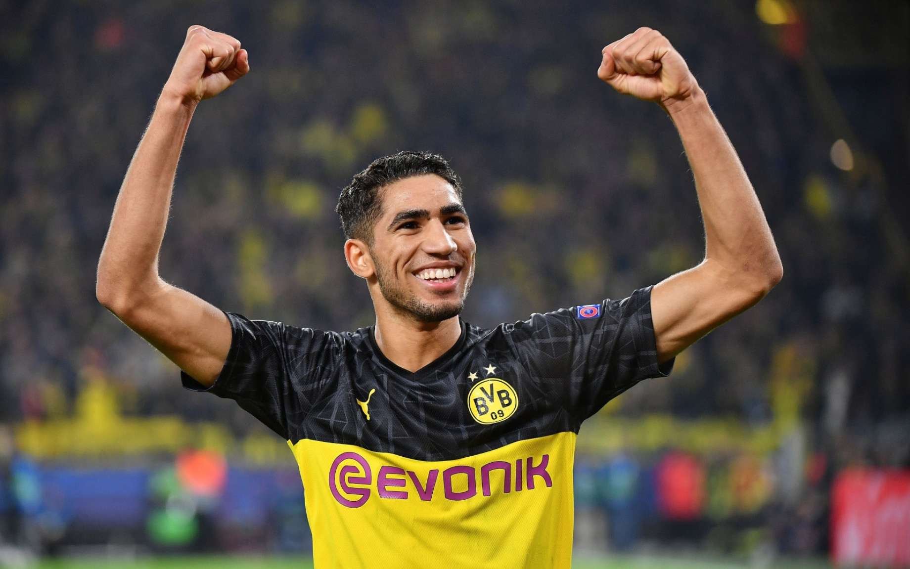 Hakimi Borussia Dortmund IMAGE.jpg