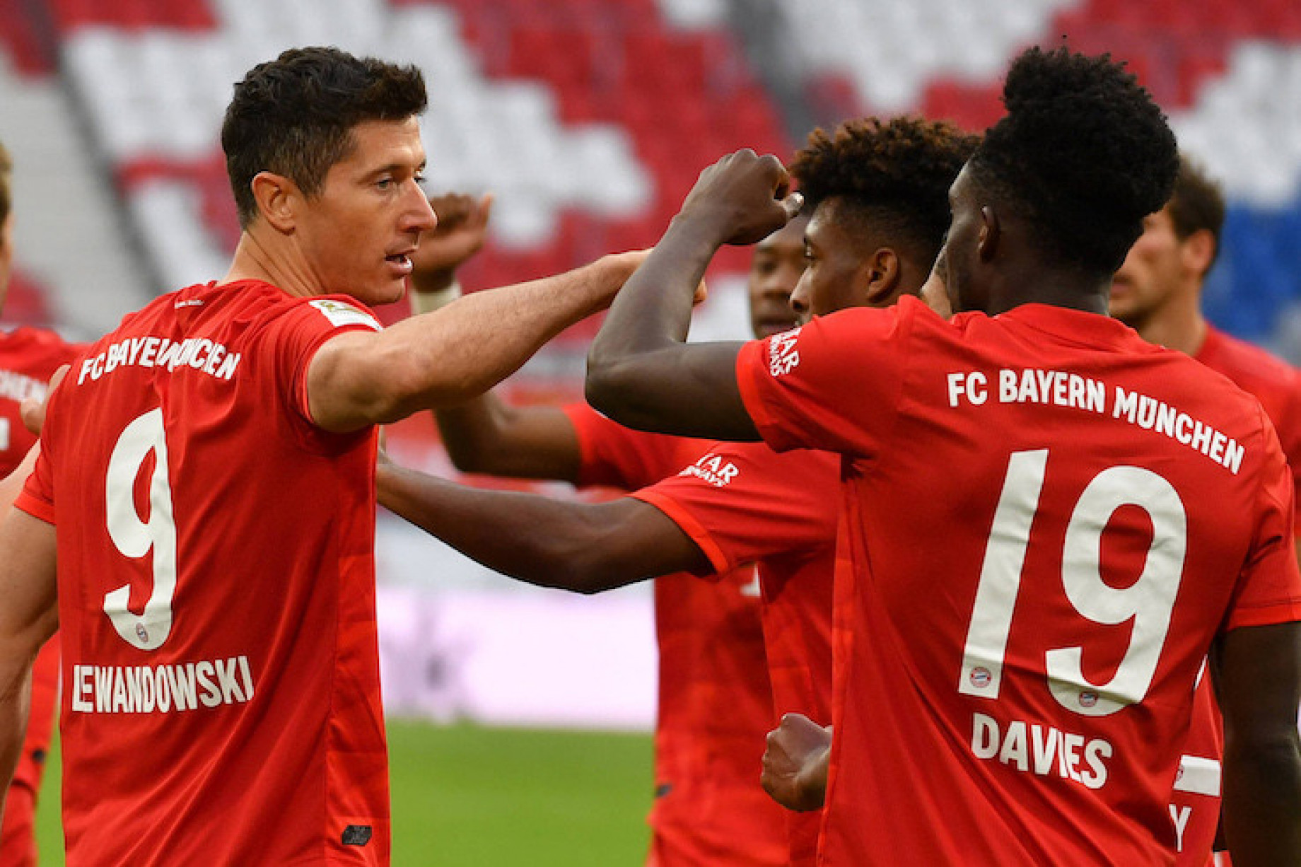 Lewandowski Bayern IMAGE.jpg