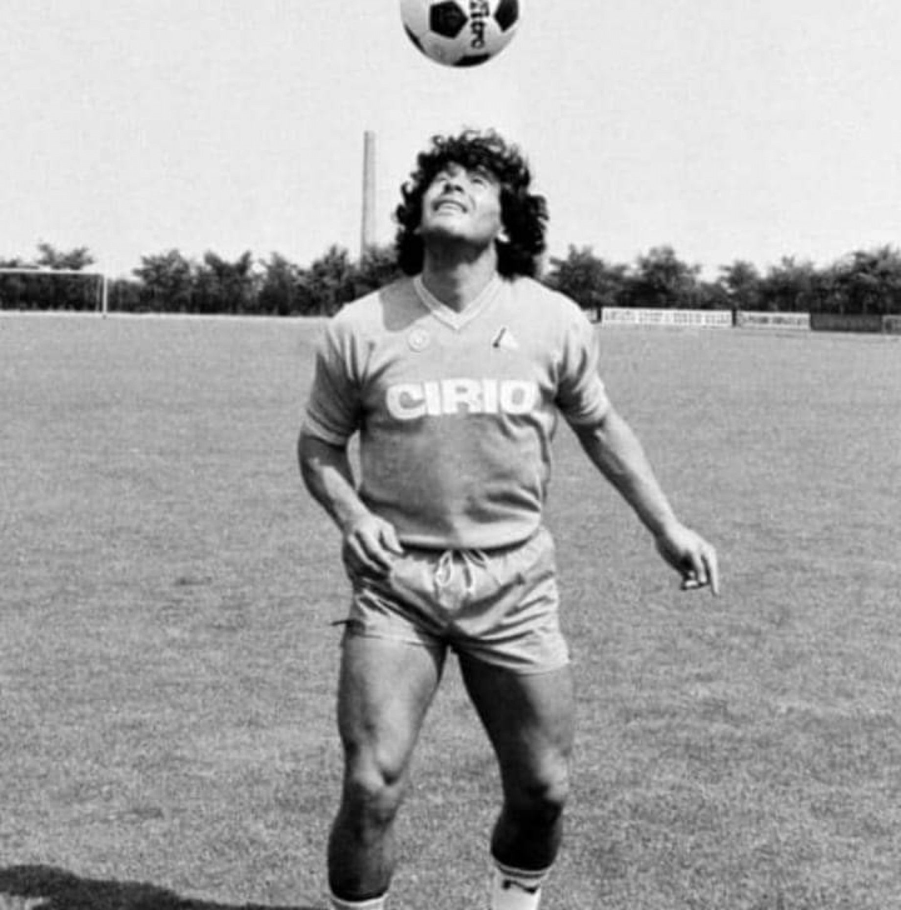 maradona ritiro 1.jpg