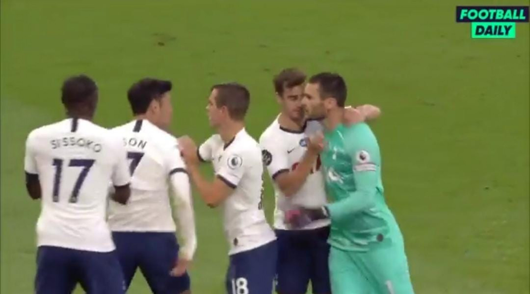 son lloris rissa SCREEN 1 