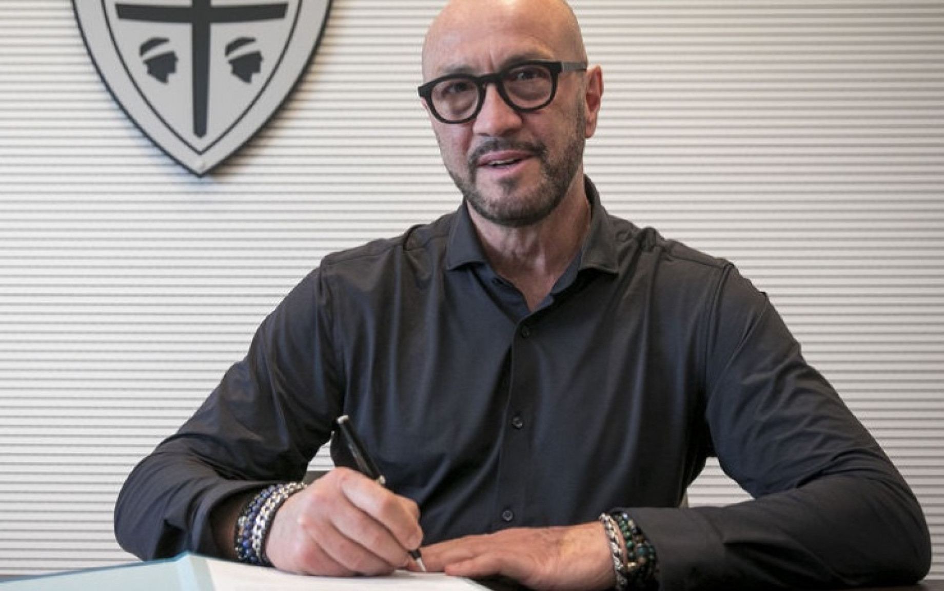 zenga cagliari ufficiale.jpg